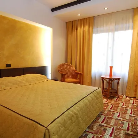 Hotel Casa Iris-hotel & Restaurant Sinaia